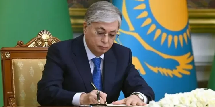 Тоқаев банктер мен қаржы нарығы туралы заңдарға қол қойды