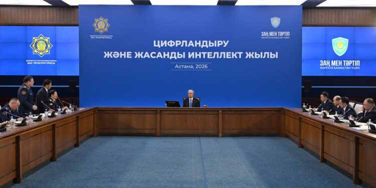 Токаев указал на системные проблемы цифровизации силовых структур