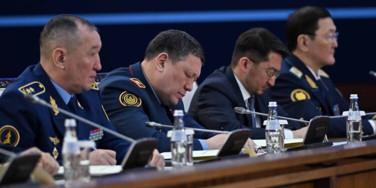 Қазақстан Президенті Бас прокуратурада кеңес өткізіп, заң үстемдігі мен цифрлық даму бағытындағы негізгі міндеттерді айқындады