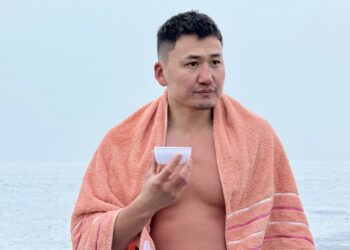 Аяз Қонаев: Қапшағай су қоймасына қыстыгүні шомылатындар саны көбеюде