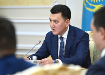 Все меры по защите прав детей объединены в единый документ: Ерлан Карин