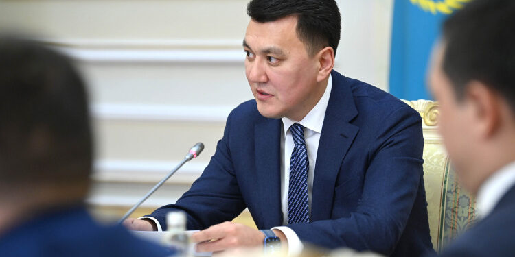 Все меры по защите прав детей объединены в единый документ: Ерлан Карин