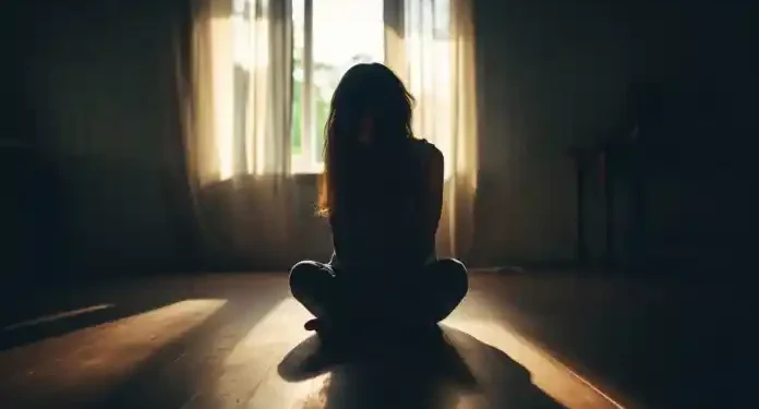 В Шуском районе мужчина полтора года насиловал школьницу