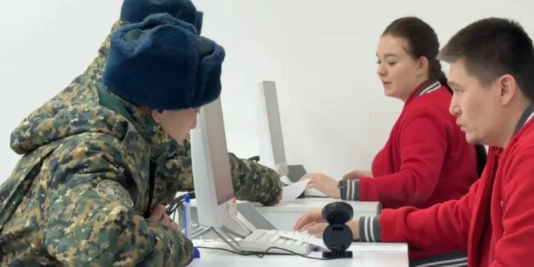Қазақстанда мерзімді әскери қызметтегі сарбаздарға несие алуға шектеу қойылуы мүмкін