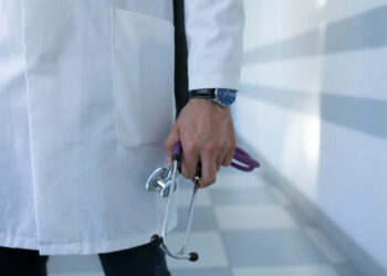 В Жанаозене убит врач: нападение с ножом произошло в медицинском учреждении