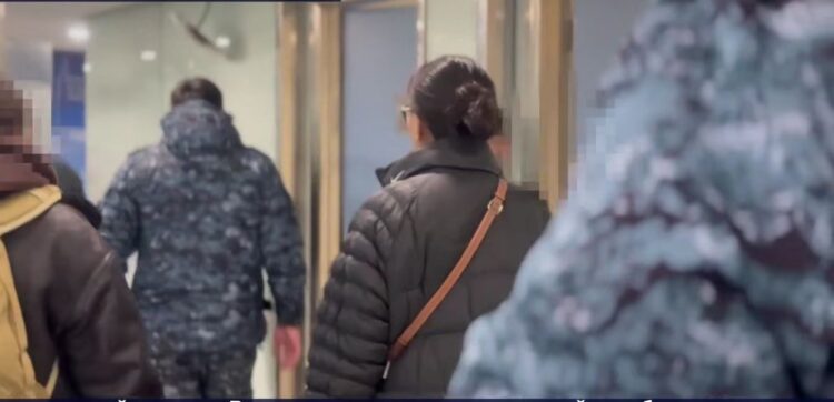 Түркиядан зергерлік бұйымдар сылтауымен алаяқтық жасаған күдікті қайтарылды