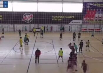 В Рудном юниоры устроили массовую драку после матча по футзалу