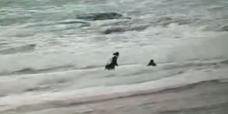 Подростка чудом спасли в Актау