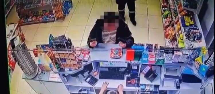 Өскемен тұрғыны темекіге «қарумен» барғысы келді