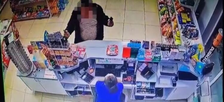В Уральске 46-летний местный житель устроил «боевую сцену» прямо на заправке