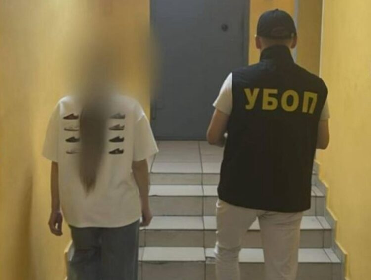 Иностранку задержали за торговлю органами в Казахстане: что решил суд