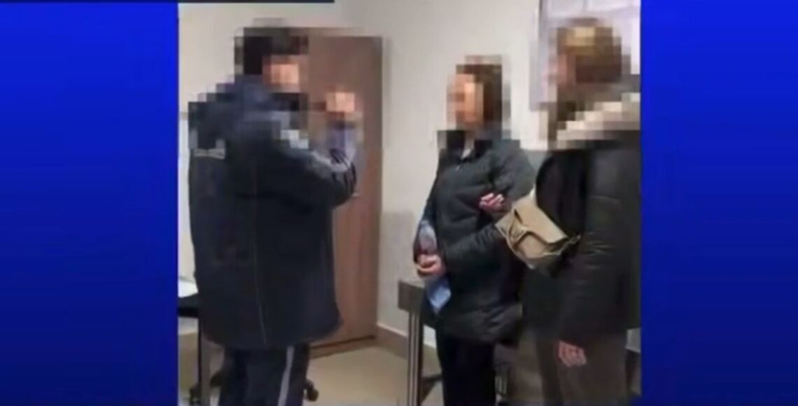 Қаржылық пирамиданы басқарды деп күдікке ілінген азаматша Грузиядан экстрадицияланды