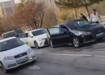 В Шымкенте после массовой драки и поножовщины погиб мужчина