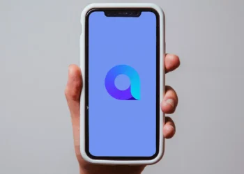 Президент отметил снижение интереса к отечественному мессенджеру Aitu