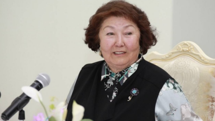 Сару Назарбаеву выписали из больницы