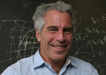 Генпрокуратура начала проверку информации о возможных связях с Джеффри Эпштейн