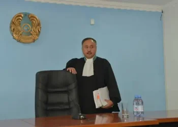 Челах ісін қараған сот төрағасы қызметін тоқтатты