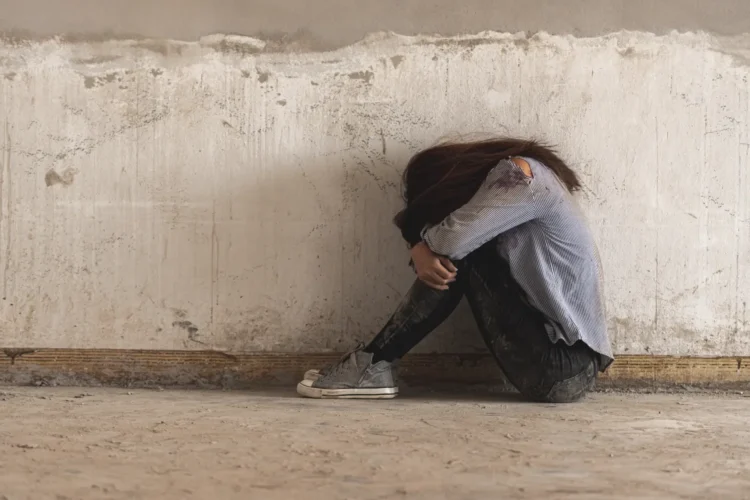 В Алматы расследуют дело о насилии в отношении 13-летней девочки