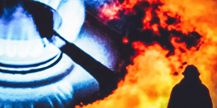 В Конаеве участились случаи хлопка газо-воздушной смеси: члены комиссии начнут обход домов