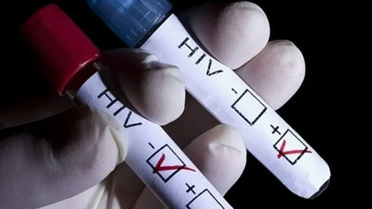 В Атырау одного из подозреваемых по делу о заражении ВИЧ арестовали на два месяца