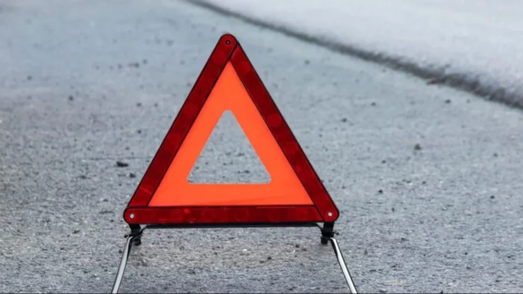 Ақтөбе облысында КамАЗ бен жеңіл көлік соқтығысып, бір адам қаза тапты