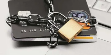 В КГД объяснили, в каких случаях могут заблокировать счета казахстанцев