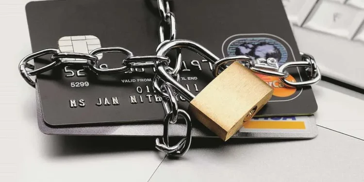 В КГД объяснили, в каких случаях могут заблокировать счета казахстанцев