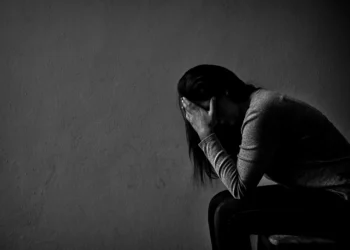 Жамбыл облысында балаларын терезеден лақтырған әйел ауыр депрессиямен ауырған