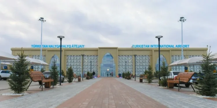 Түркістан әуежайы 14,3 млн теңгеге айыппұл арқалады