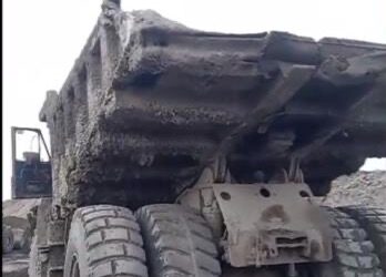 На заводе Казфосфата в Таразе БелАЗ насмерть задавил мужчину