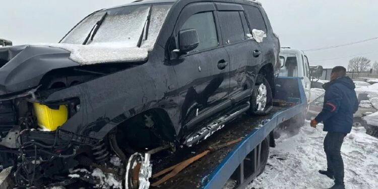 Владелец лишился Toyota Land Cruiser 200 после визита на автомойку