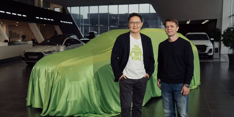 Основатель inDrive передал Audi Q8 Станиславу Шайдорову