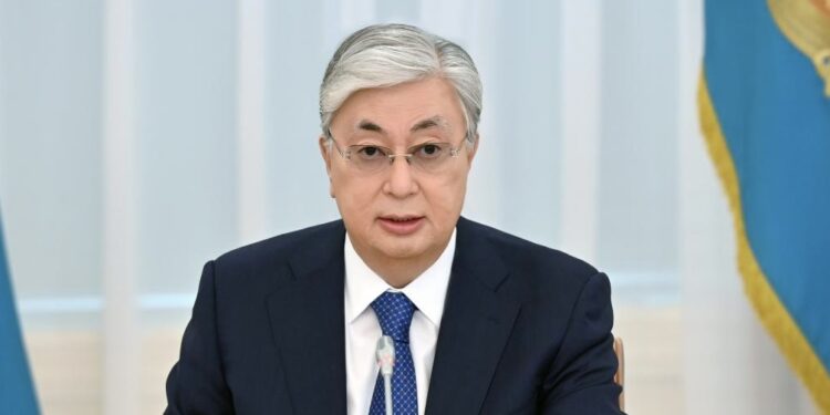 Токаев поздравил казахстанцев с началом Рамазана