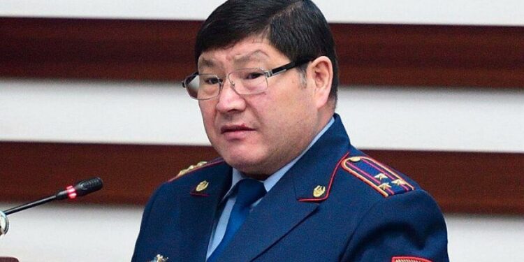 Марат Күштібаев колониядан қызметтік пәтерді жекешелендіруді талап етті