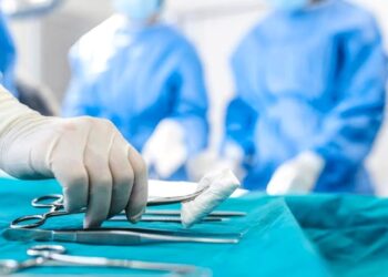 Казахстанские медики провели экстренные операции школьнику, пострадавшему в Таиланде