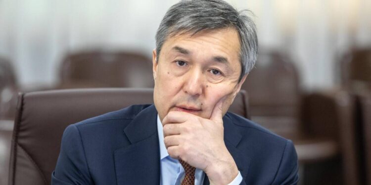 Райымбек Баталов Президенттің штаттан тыс кеңесшісі болды