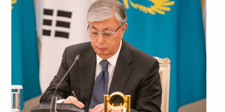 Президент подписал Указ о проведении референдума в 2026 году