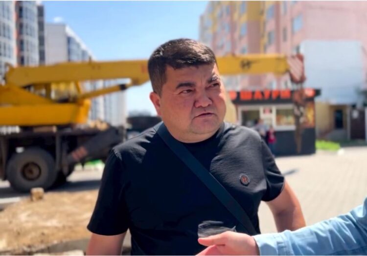 Блогера в Уральске осудили на три года за вымогательство и мошенничество