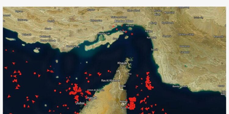Таяу Шығыстағы дағдарыс: кемелерді сақтандыру құны 50%-ға қымбаттауы мүмкін