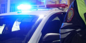 Полиция бейнетіркеуіштерінен кадрлар: Семейдегі өрт орнына алғаш жеткен сәт