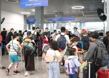 Таяу Шығыстан 1000-ға жуық қазақстандық елге оралды