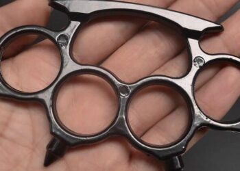 Тараздағы оқушылар төбелесі: Полиция кастет қолданылды деген ақпаратты жоққа шығарды