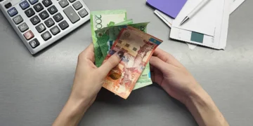 Салықты бөліп төлеу оңайлайды: Қаржы қиындығына тап болғандарға жаңа мүмкіндік