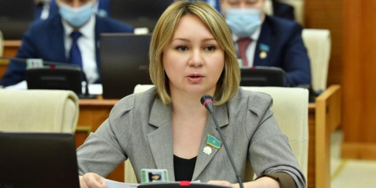 Снежанна Имашева назначена уполномоченным по вопросам семьи при Президенте РК