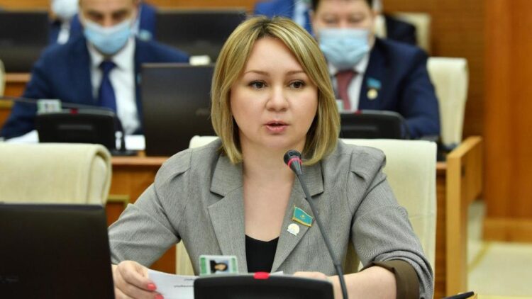 Снежанна Имашева назначена уполномоченным по вопросам семьи при Президенте РК