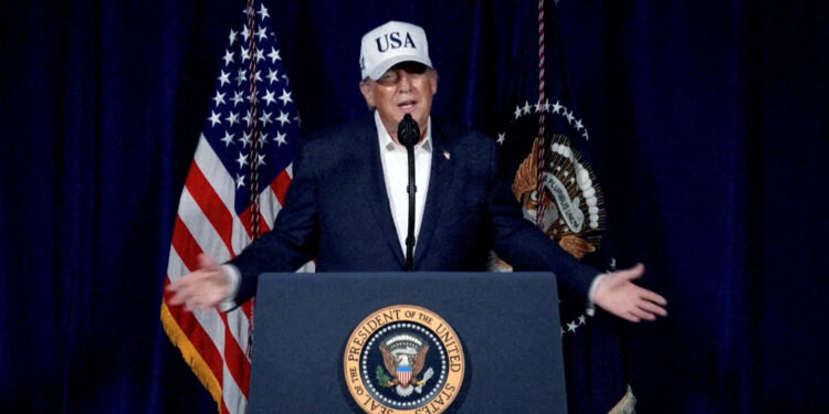 Дональд Трамп заявил о продолжении ударов по Ирану в течение 4–5 недель