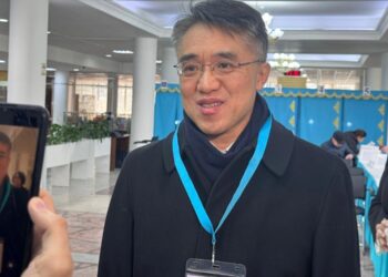 Наблюдатели из Китая отметили спокойную и организованную атмосферу на участках