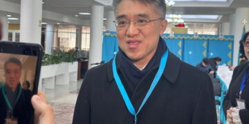 Наблюдатели из Китая отметили спокойную и организованную атмосферу на участках