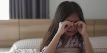 «Папа показал червяка»: шокирующие подробности дела о насилии над ребенком в Усть-Каменогорске