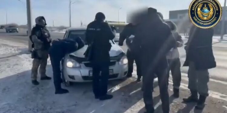 От 320 тысяч до 4 млн тенге: в Караганде задержали серийных аферистов из Темиртау